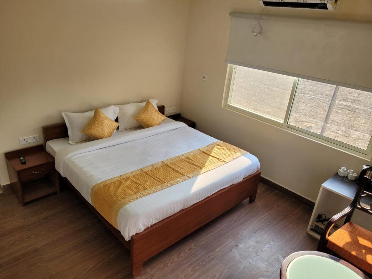 Corbett Veda Inn Ramnagar  Zewnętrze zdjęcie